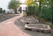 Hochbeet_Spielplatz.jpg